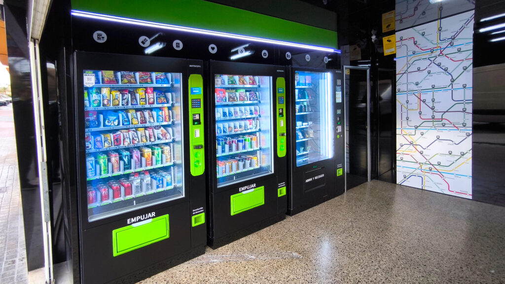 Tienda METRO24st 24h — Burjassot